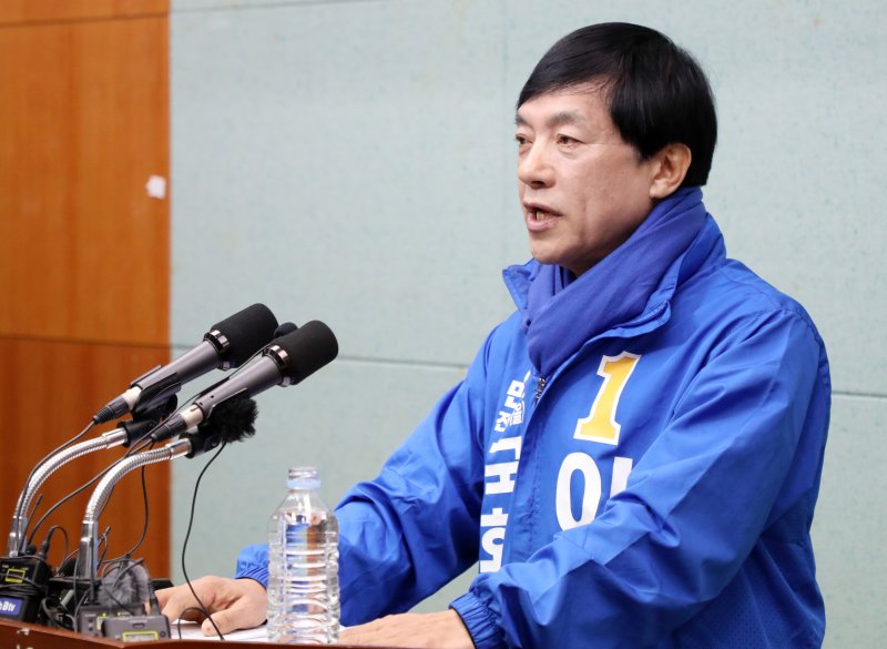 더불어민주당 전북 전주 을 선거구 공천을 받은 이성윤 후보. 뉴스1