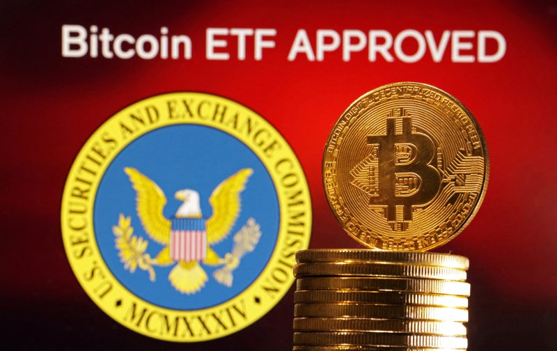 미국 증권거래위원회(SEC)가 비트코인 ETF를 승인하면서 비트코인값이 지난달 14일 사상 최고치인 7만3797달러를 찍었다. 로이터연합뉴스