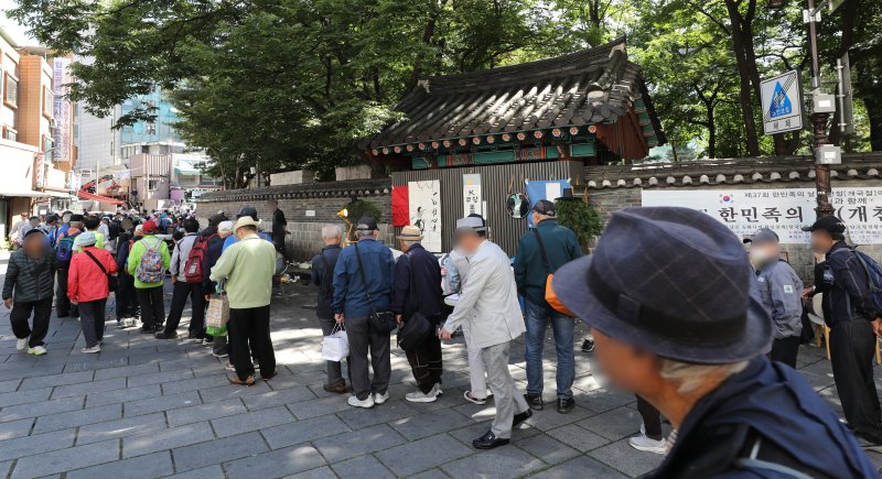 “1400만원어치 무릎주사는 실손보장, 탕약비 10만원만 내세요”...실손보험 또 ‘밑빠진 독’ 됐다