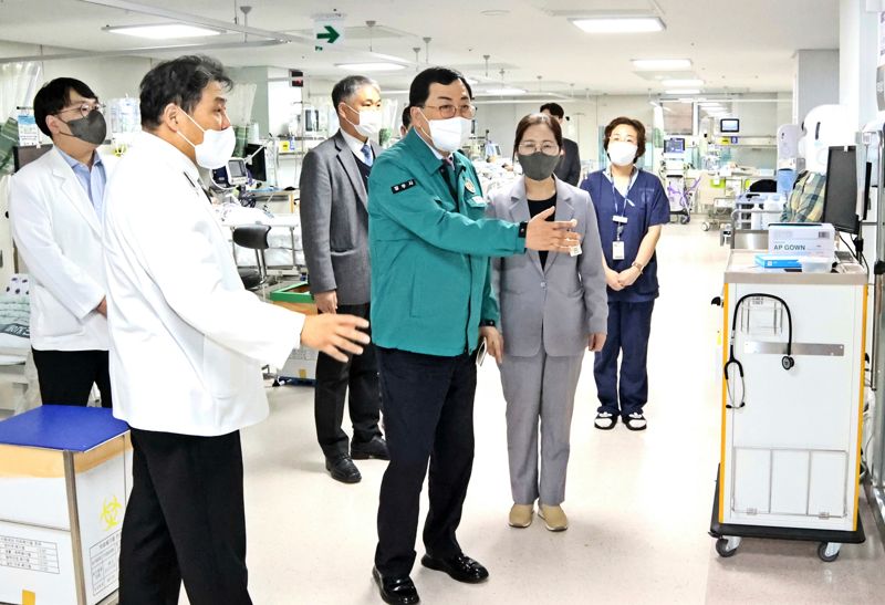 주낙영 시장, 동국대 경주병원 찾아 의료진 격려