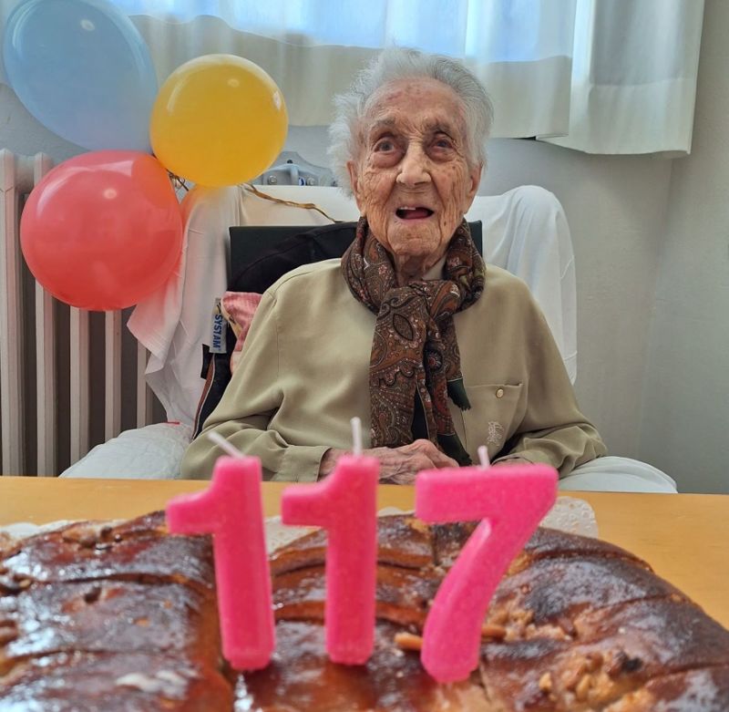 지난해 세계 최고령자로 기록된 스페인 여성 마리아 브라냐스 모레라가 올해 117세 생일을 맞았다. /사진=페이스북,조선일보