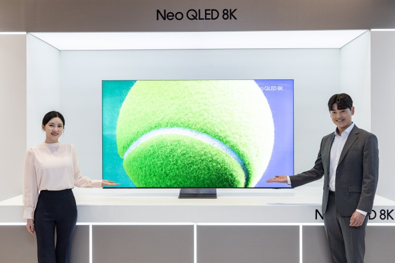 '3세대 AI 8K 프로세서'를 탑재한 삼성전자의 2024년형 네오 QLED 8K TV 신제품. 삼성전자 제공