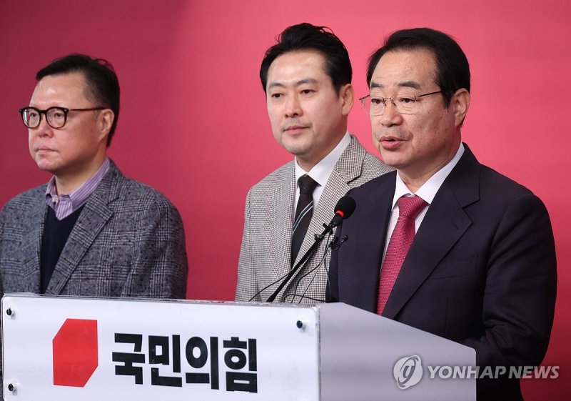 국힘, '구미을' 강명구·'포천가평' 김용태 본선행...현역 김영식 탈락[2024 총선]