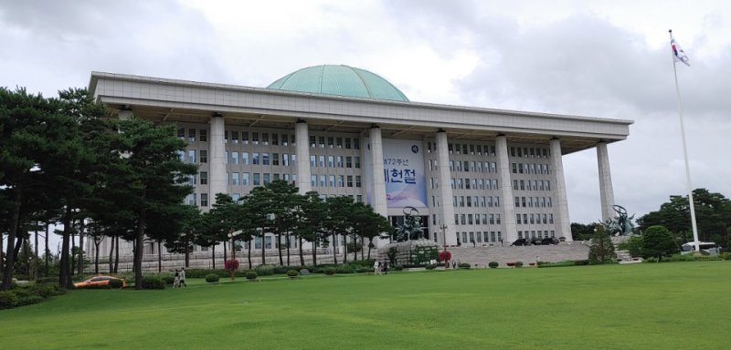 총선 후보 등록 첫날 경쟁률 1.22대 1…광주가 가장 높아[2024 총선]