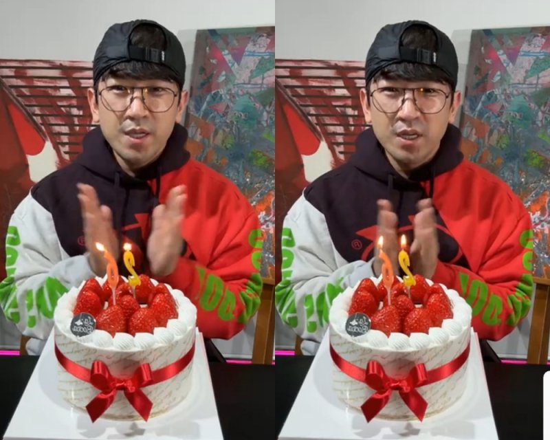 '최장수 아이돌' 신화, 데뷔 26주년…이민우, 케이크+촛불 자축 파티