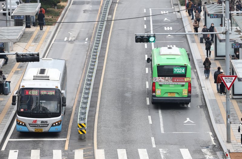 서울버스 '퇴근대란'은 피했다..임금협상 극적 타결