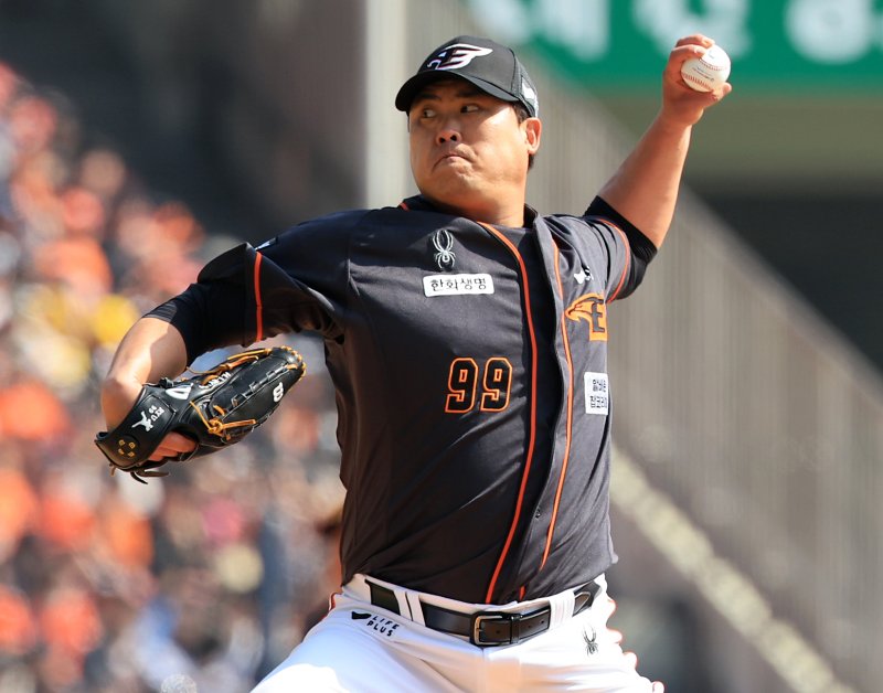 류현진이 29일 대전 한화생명이글스파크에서 열리는 KT 위즈와의 경기에서 선발 등판한다./뉴스1 ⓒ News1 김진환 기자