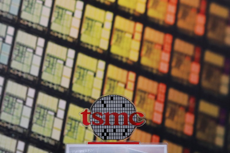 세계 최대 반도체칩 파운드리 업체인 대만의 TSMC 로고. ⓒ 로이터=뉴스1 ⓒ News1 최서윤 기자