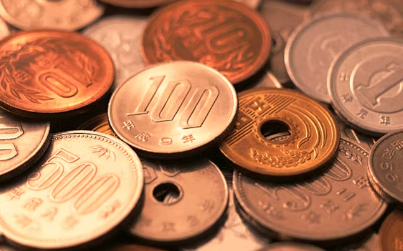캐시리스 시대 나홀로 동전 천국...일본, 10엔짜리 1억개 발행