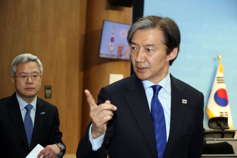 조국"개헌해서 제7공화국 건립하겠다"[2024 총선]