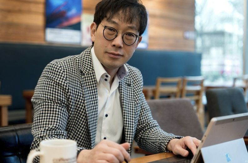 고창훈 이엠앤아이 대표 “올해 OLED 시장 긍정적, 소재 개발·공급 확대”