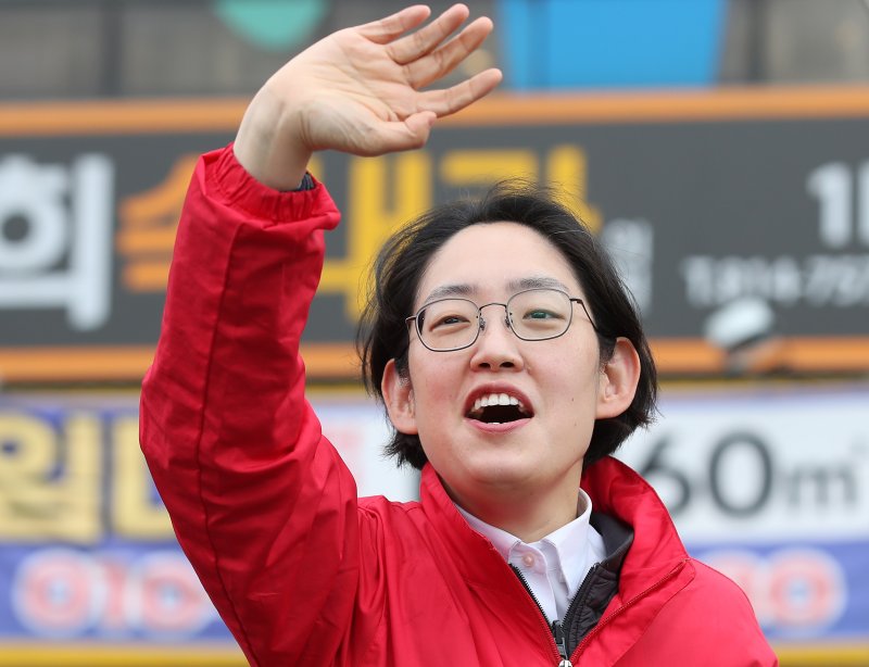 국힘, 원내대변인에 '80년대생' 조지연·박준태 임명..."젊고 참신한 목소리"