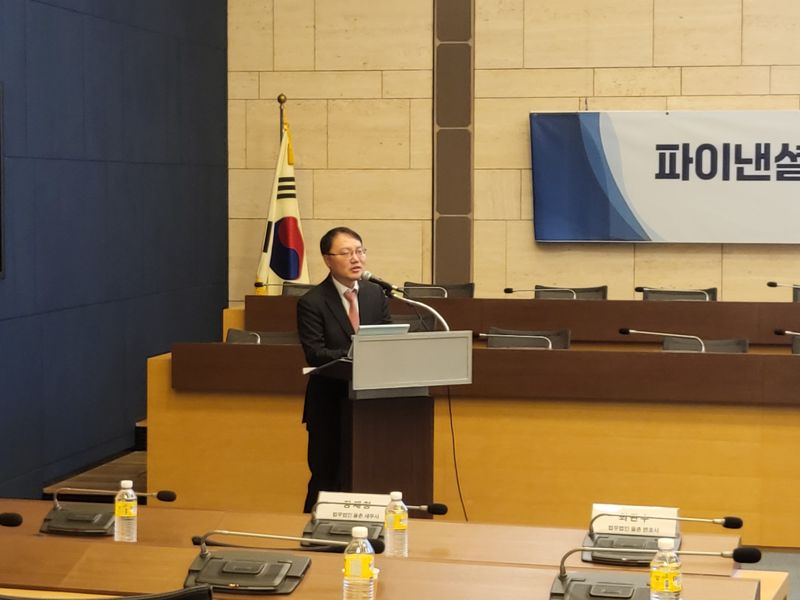 최관수 법무법인 율촌 변호사가 15일 서울 중구 대한상공회의소에서 강연하고 있다. 사진= 홍요은 기자