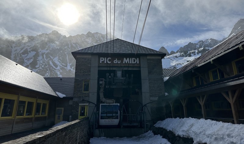 피크 뒤 미디 케이블카 승차장ⓒ News1 윤슬빈 기자