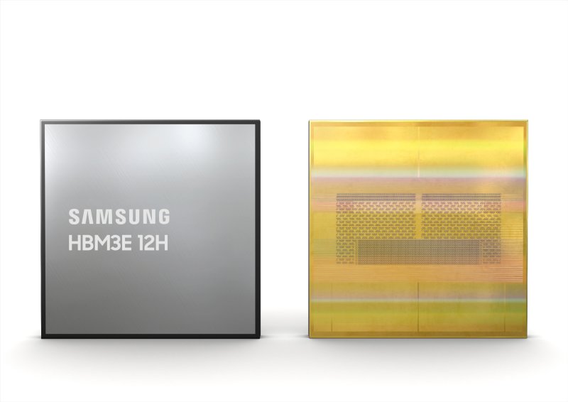 삼성전자가 업계 최초로 36GB 용량의 5세대 고대역폭 메모리 'HBM3E' 12H를 개발했다. 사진=뉴스1