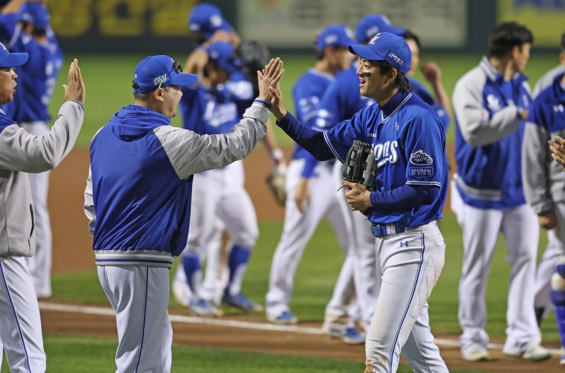 삼성 라이온즈는 20일 열린 2024 KBO리그 대전 한화 이글스전에서 1-0으로 승리하고 공동 5위로 올라섰다. (삼성 라이온즈 제공)