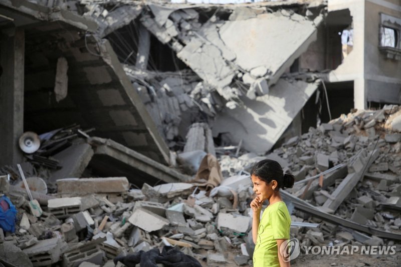 이스라엘 공습으로 무너진 라파 주택 (출처=연합뉴스)