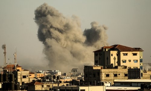 이스라엘군 공습 받은 가자지구 최남단 라파. 자료사진입니다. [UPI=연합뉴스]