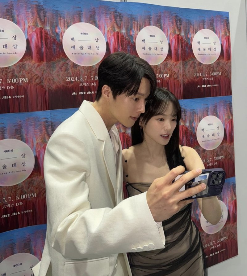 천우희, 시스루 드레스 입고 뽐낸 글래머 몸매[★핫픽]