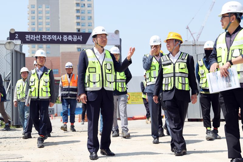 이성해 국가철도공단 이사장, 전주驛舍 증축 현장점검