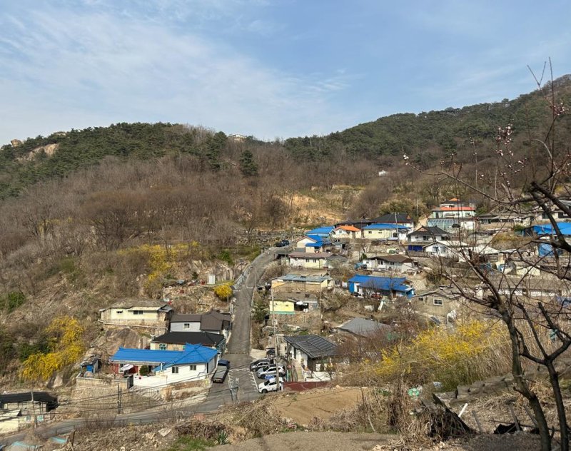[서울=뉴시스]서울 서대문구는 홍제동 '개미마을'을 비롯해 홍제4재개발 해제구역과 '문화마을' 일대를 묶어 '신속통합기획' 재개발로 추진한다고 10일 밝혔다. (사진=서대문구 제공). 2024.05.10. photo@newsis.com