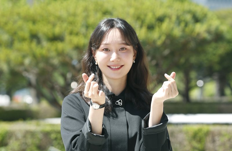 배우 이유영, 깜짝 결혼·임신