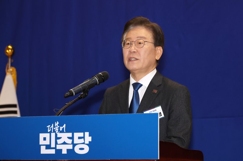 이재명, 우원식 의장 후보 선출에 "당선자들의 판단...그게 당심"