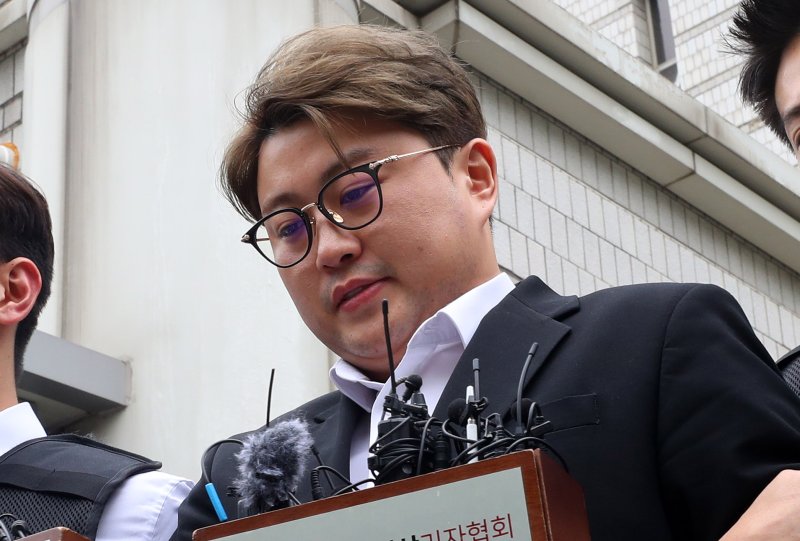 김호중 "술 마셨어, 대신 자수해줘"..매니저와 통화 녹취 확보