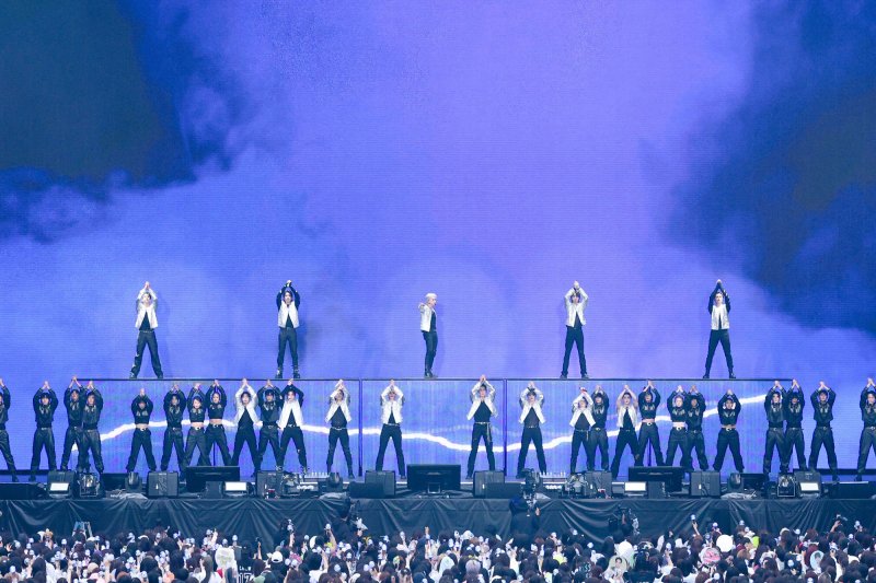 [요코하마=뉴시스] 세븐틴 닛산 스타디움 콘서트 현장. (사진 = 하이브 재팬 제공) 2024.05.26. photo@newsis.com *재판매 및 DB 금지