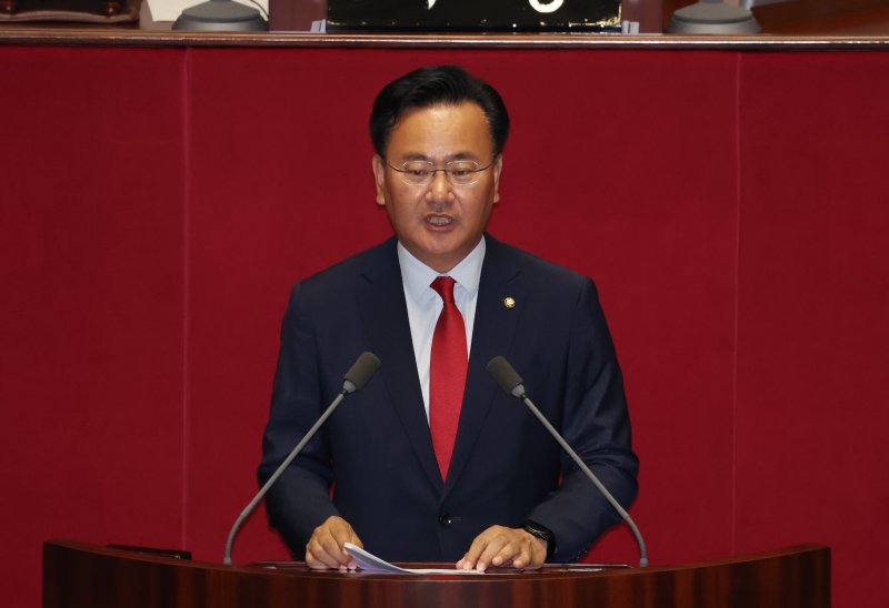 유상범 국민의힘 의원이 28일 서울 여의도 국회에서 열린 제414회국회(임시회) 제2차 본회의에서 토론 발언을 하고 있다. 뉴시스