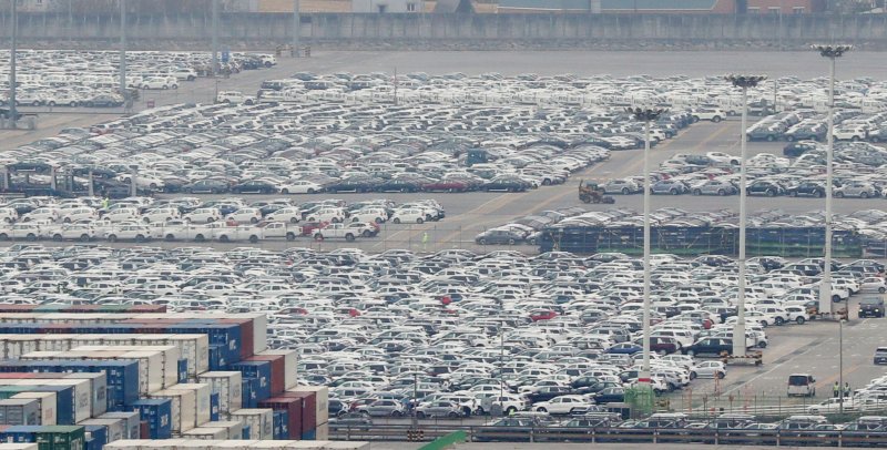 韓 수출, 경제 성장 핵심..."車 파급효과 최고"