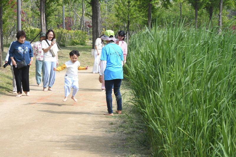 숨 쉬는 도시 시흥... 녹지에서 시민 삶 속 자라난다