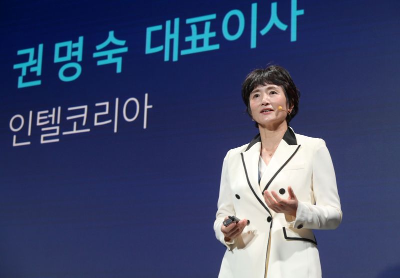 인텔, '반엔비디아' 전선 확대...네이버-삼성-SK하이닉스와 협력