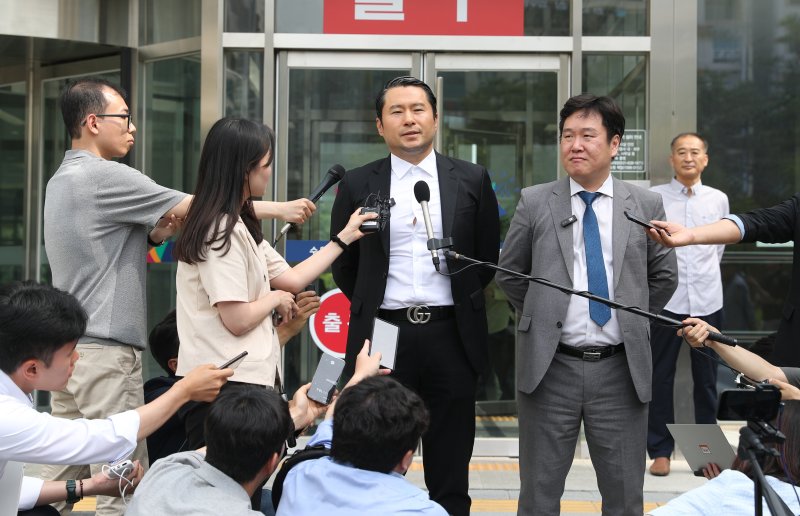 "비합리적 변명 일관" 징역 9년 6개월에...이화영 측 "받아들일 수 없어"[종합2보]