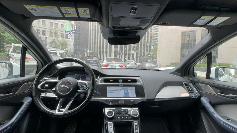 구글의 자율주행 자회사 웨이모의 로보택시 차량이 미국 샌프란시스코 시내를 주행하고 있다. 사진=홍창기 기자
