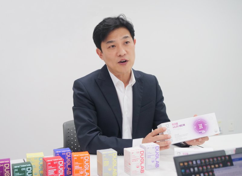 성중용 쎌바이오텍 마케팅 본부장이 유산균과 영양제를 함께 섭취해 나타나는 시너지 효과에 대해 설명하고 있다. 2024. 6. 19/뉴스1 ⓒ News1