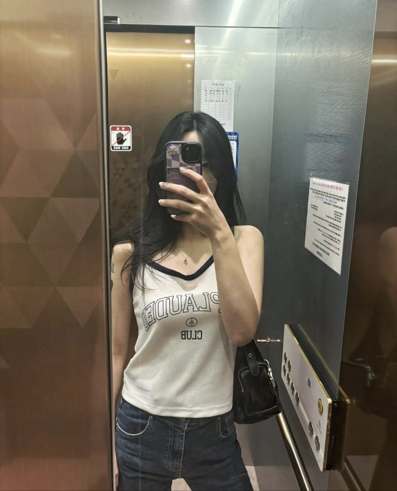 [서울=뉴시스] 율희. (사진=율희 인스타그램 캡처) 2024.06.20. photo@newsis.com *재판매 및 DB 금지