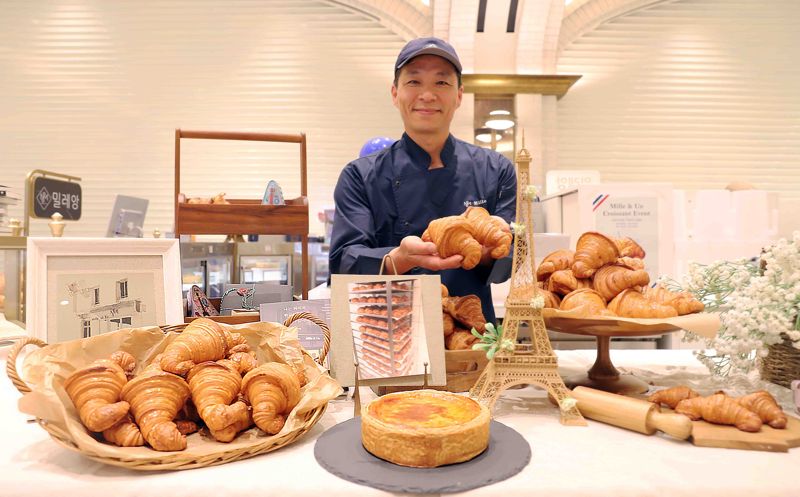 신세계백화점 강남점 스위트파크에 입점한 '밀레앙'에서 판매 중인 크루아상.