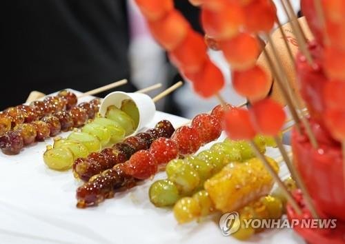 공무원 관두고 '탕후루' 가게 창업…'빚만 2억', 아내는 이혼 고민