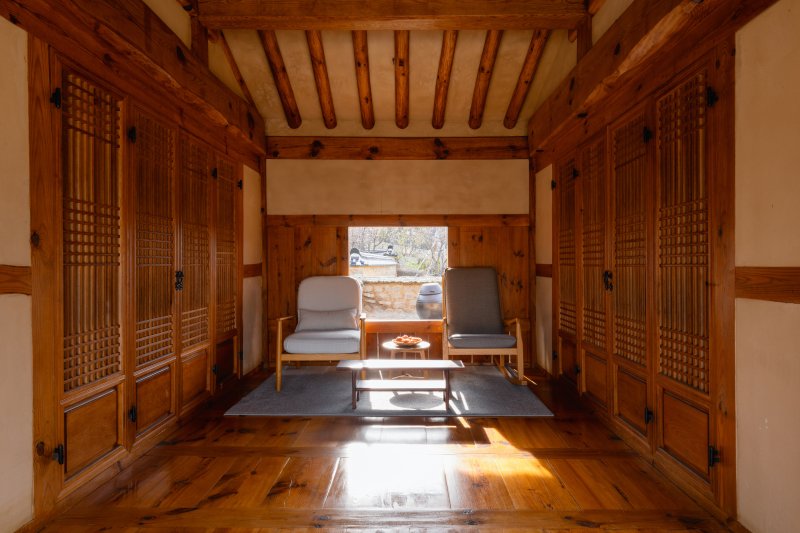 한 바이 소노 생원댁 내 대청마루의 모습.(소노인터내셔널 제공)