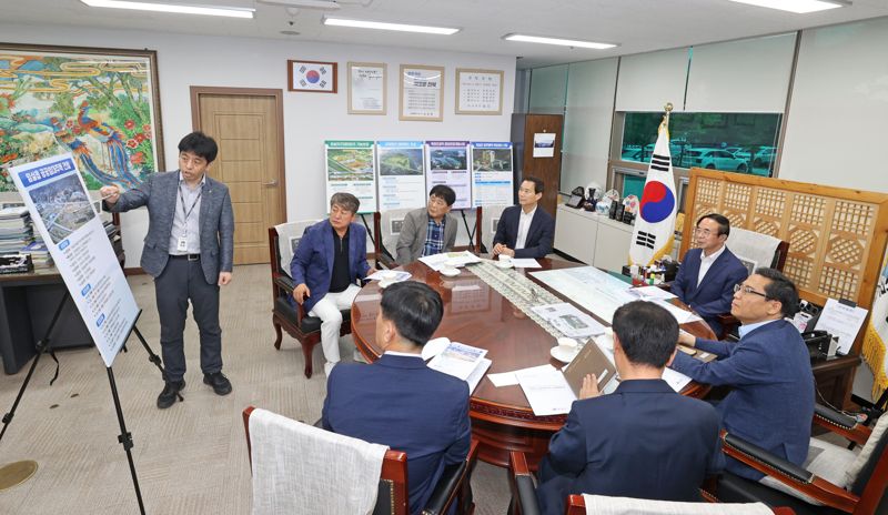 전북 임실군과 전북개발공사는 지역 공공주택 공급을 위해 협력하고 있다고 26일 밝혔다. 임실군 제공