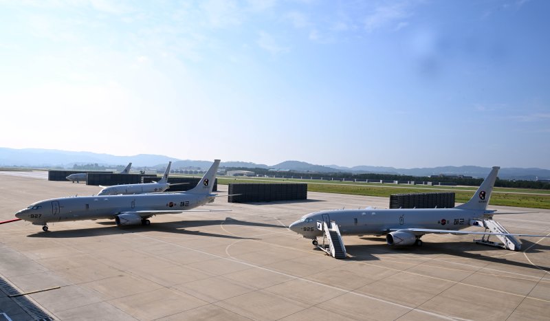 해군은 4일 오전 경북 포항 해군항공사령부에서 최신예 해상초계기 ‘P-8A 포세이돈’ 인수식을 거행했다. 사진=해군 제공