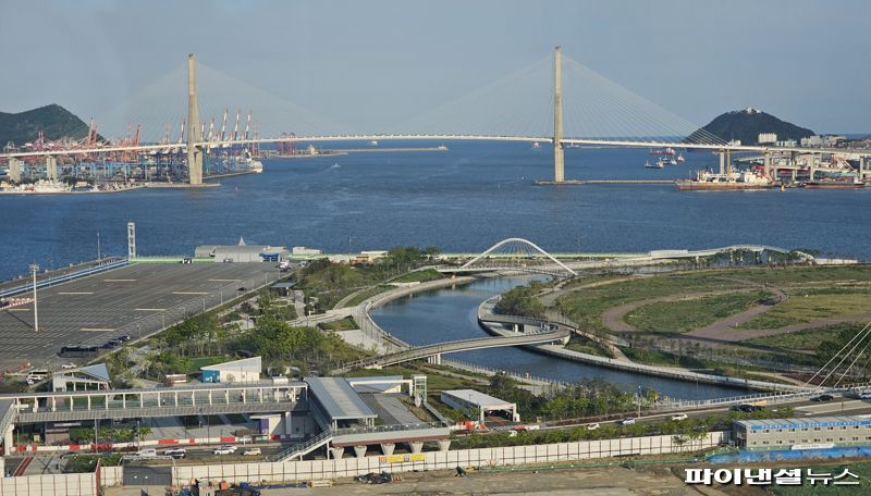 부산항 북항 현장. 사진=변옥환 기자