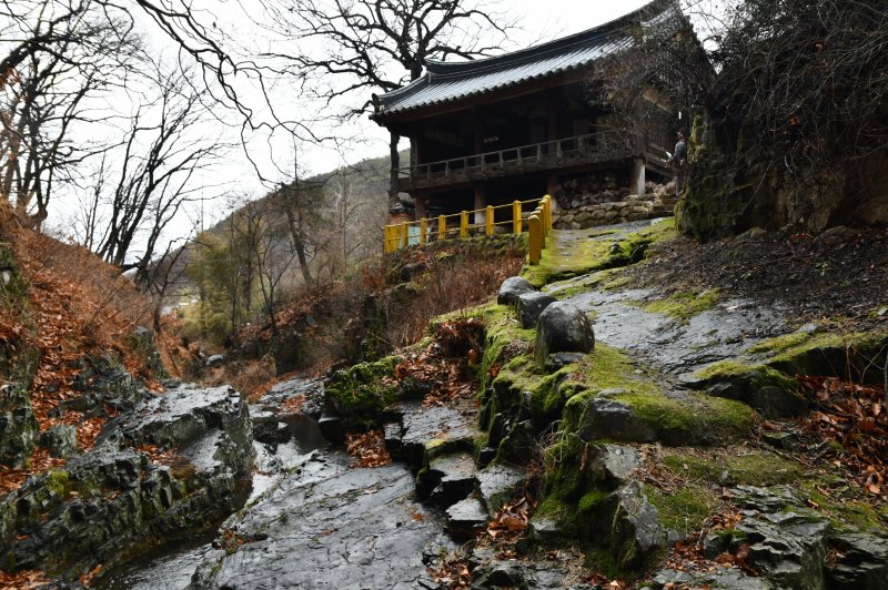 국가유산청, 포항 용계정·분옥정 보물로 지정 예고