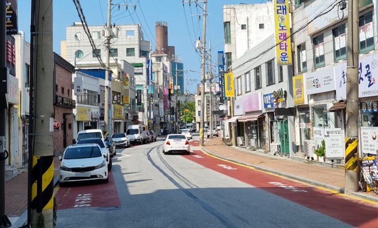 강릉시 주문진 주문로 하나로마트~수협사거리 1.1㎞ 구간에서 전기·통신선 지중화 사업이 이달부터 시작된다. 연합뉴스