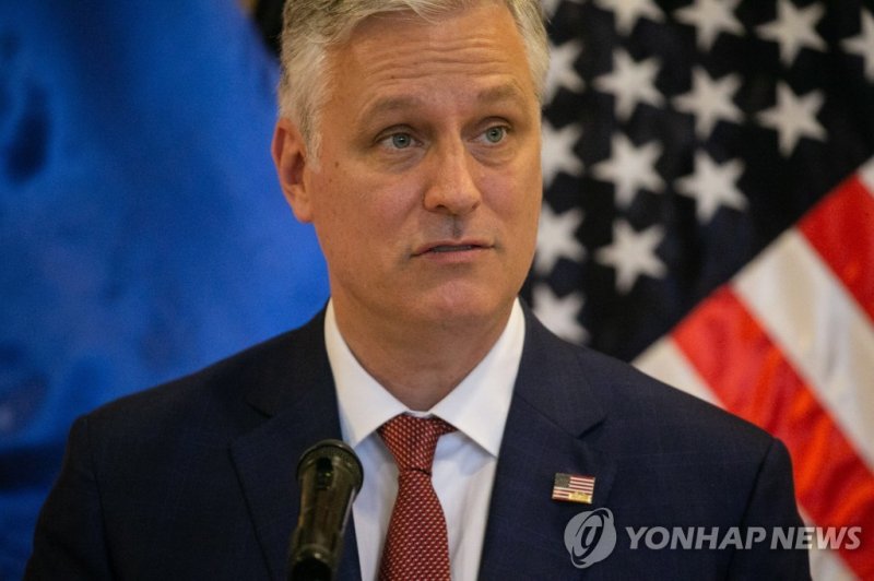 epa08836739 US National Security Advisor Robert O'brien speaks during the turnover ceremony of defense articles at the Department of Foreign Affairs in Pasay City, Philippines, 23 November 2020. EPA/ELOISA LOPEZ / POOL