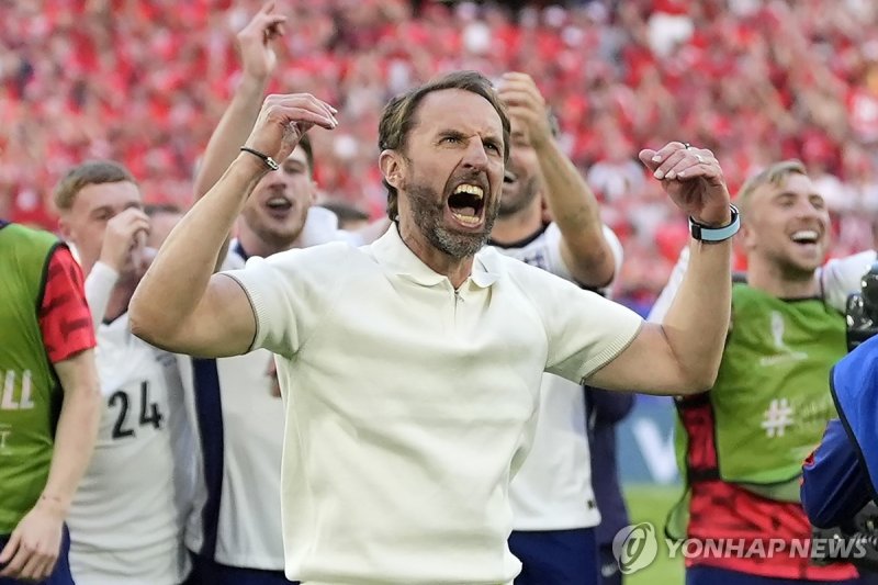 마치 아시안컵의 한국 같네...잉글랜드, 경기력은 별론데 4강 진출