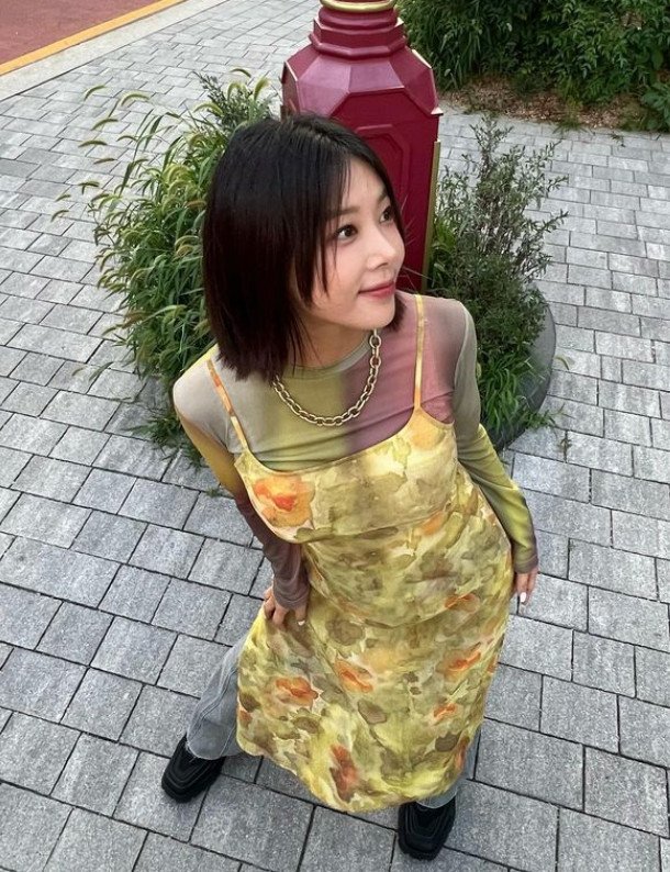 유빈, 군살 없는 몸매 과시…날이 갈수록 어려지는 미모 [N샷]