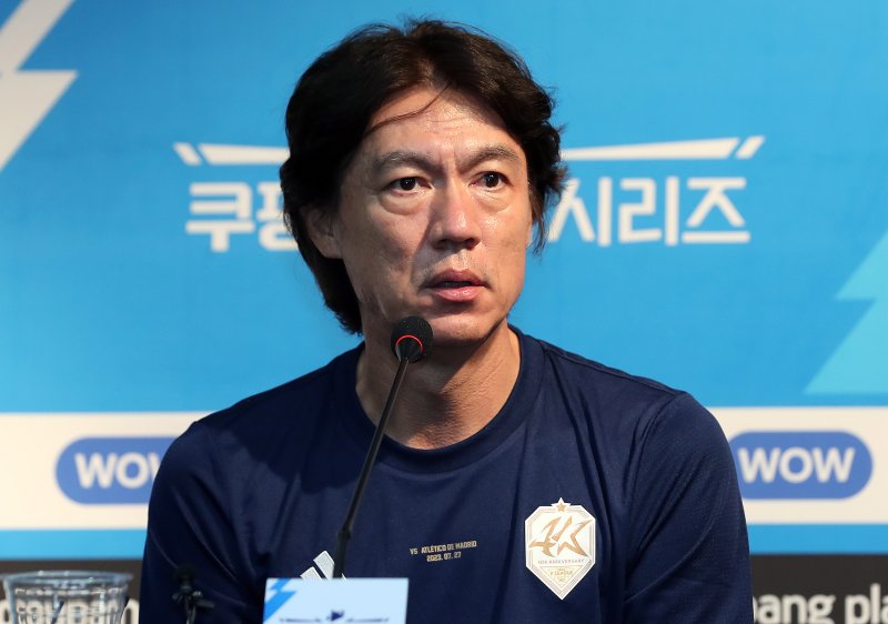 ‘돈, 시간, 화합’ 홍명보 감독은 현실적인 선택 … 만약 이 최강 멤버로 성공못하면