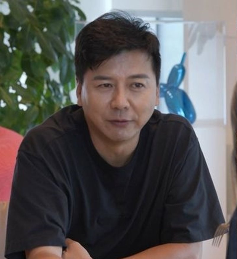 손지창, SNS 사칭 주의 당부 "피해 가지 않길"